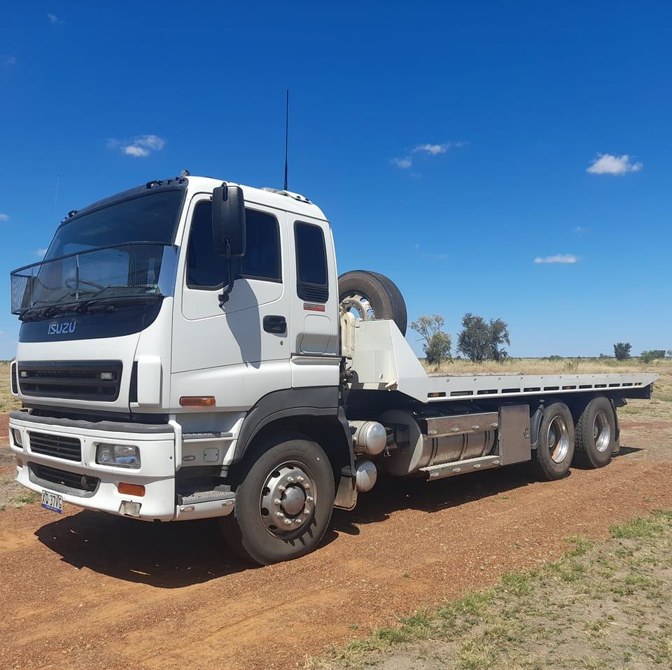 Gregory Tilt Tray and Tyres